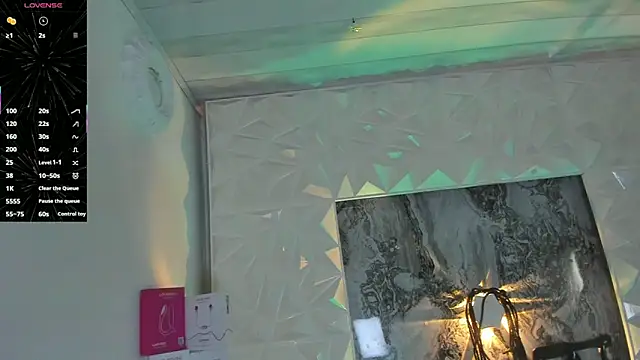 Snapshot of Luciana_r chatting on March 24, 2026, 1:11 pm Luciana r online show from March 24, 2026, 1:11 pm