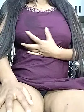 Snapshot of Laxmi_89 chatting on April 7, 2026, 4:03 am Laxmi 89 online show from April 7, 2026, 4:03 am