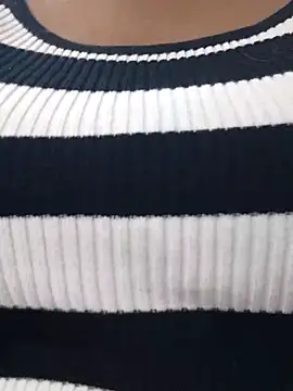 Snapshot of Laxmi_89 chatting on January 17, 2026, 3:32 am Laxmi 89 online show from January 17, 2026, 3:32 am