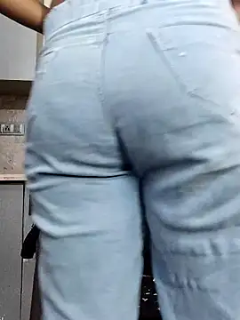 Snapshot of Laxmi_89 chatting on March 29, 2026, 4:14 am Laxmi 89 online show from March 29, 2026, 4:14 am