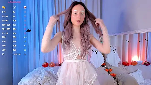 MilliMouse online show from October 20, 2025, 11:49 pm