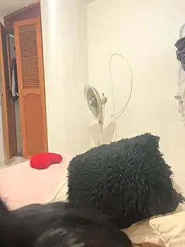 Snapshot of Aliciawhitee chatting on October 30, 2025, 1:15 am Aliciawhitee online show from October 30, 2025, 1:15 am