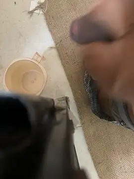 Snapshot of longfuckk chatting on March 14, 2026, 4:51 am longfuckk online show from March 14, 2026, 4:51 am