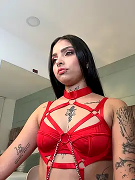 hannah miltonn online show from November 14, 2025, 10:35 pm