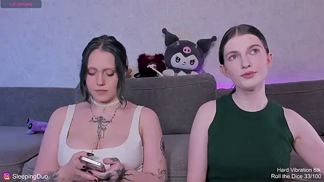 Threesomebabes online show from July 13, 2026, 2:49 pm