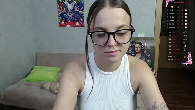 Snapshot of Violetwin chatting on September 30, 2025, 6:58 pm Violetwin online show from September 30, 2025, 6:58 pm