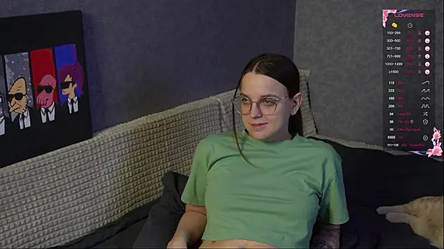 Violetwin online show from March 29, 2026, 8:32 pm