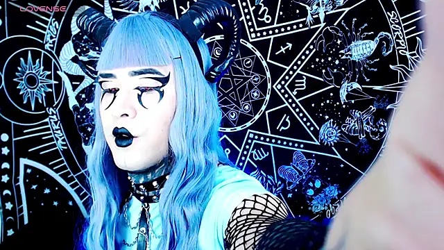 Snapshot of naomi_satan chatting on October 8, 2025, 10:43 pm naomi satan online show from October 8, 2025, 10:43 pm