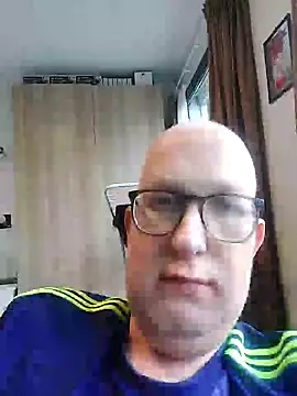 Snapshot of geilerd122 chatting on October 6, 2025, 4:41 pm geilerd122 online show from October 6, 2025, 4:41 pm