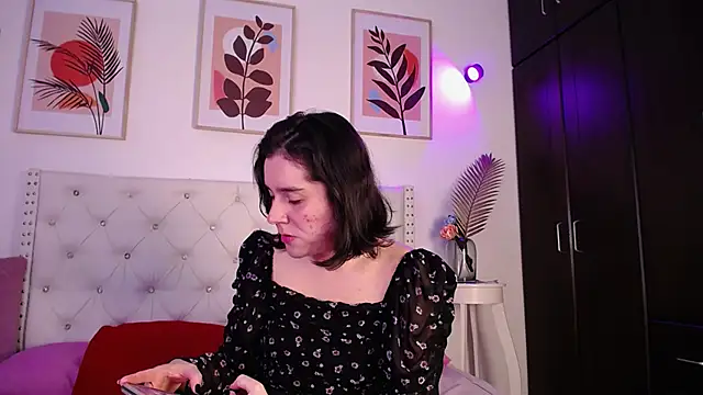 Snapshot of barbyehot chatting on February 11, 2026, 11:59 pm barbyehot online show from February 11, 2026, 11:59 pm