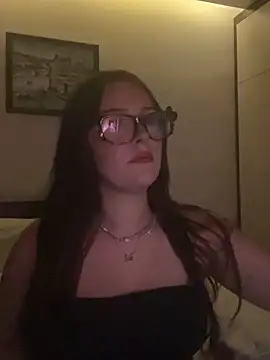 cherryrosealiee online show from February 20, 2026, 12:18 pm