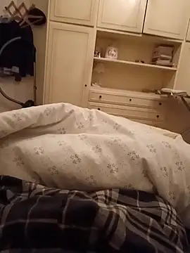 Snapshot of Empi19cm chatting on March 31, 2026, 5:09 am Empi19cm online show from March 31, 2026, 5:09 am