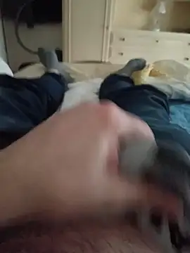 Snapshot of Empi19cm chatting on March 23, 2026, 5:02 pm Empi19cm online show from March 23, 2026, 5:02 pm