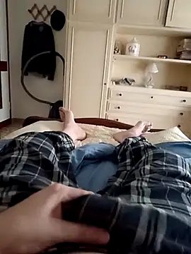 Snapshot of Empi19cm chatting on March 1, 2026, 7:19 am Empi19cm online show from March 1, 2026, 7:19 am