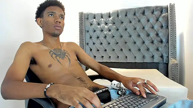 nero reyd online show from May 12, 2026, 7:20 pm