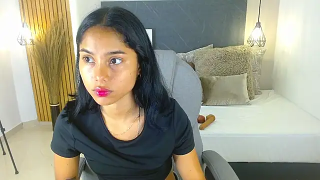 Snapshot of Milaa_Star_ chatting on May 29, 2026, 3:56 am Milaa Star online show from May 29, 2026, 3:56 am