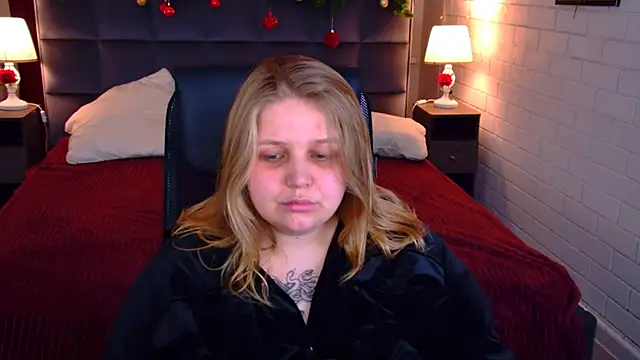 SladaDell online show from December 18, 2025, 1:15 pm