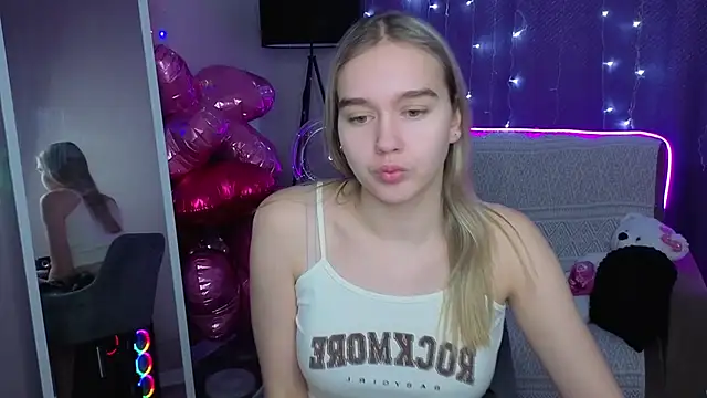 Vel1ka online show from February 18, 2026, 12:23 pm