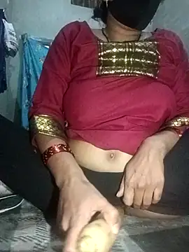baddy8008 online show from December 1, 2025, 4:52 pm