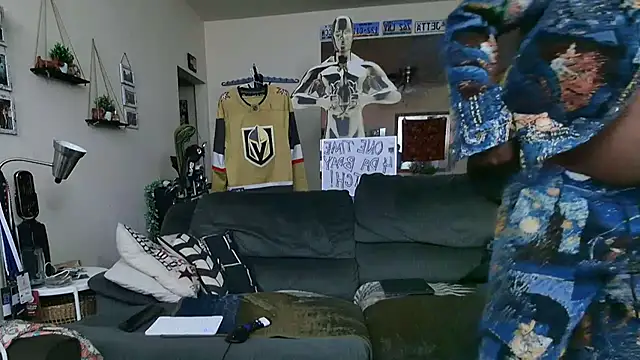 Str8ishVegasGuy online show from October 20, 2025, 11:55 am