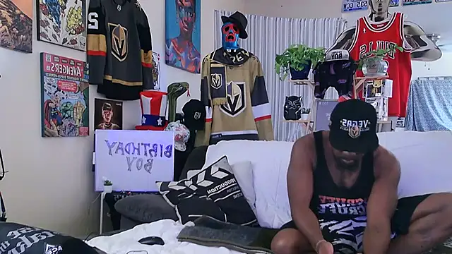 Str8ishVegasGuy online show from October 21, 2025, 8:41 pm