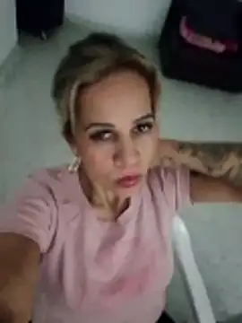 Alisson Milf online show from February 8, 2026, 12:19 am