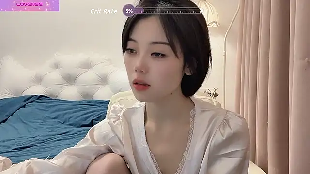 bao-bao- online show from October 24, 2025, 8:08 pm