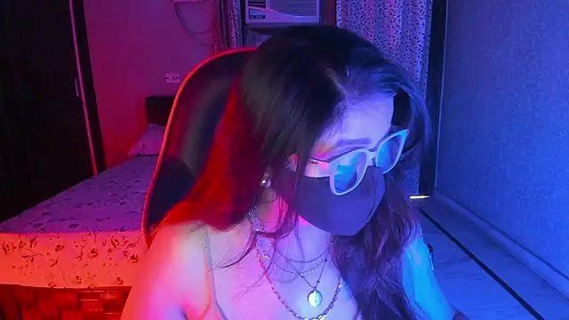 ShylaGill online show from November 3, 2025, 11:47 am