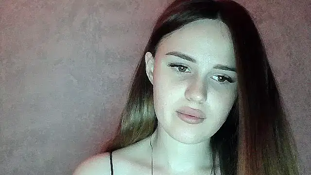 SweetLoraa online show from May 21, 2026, 6:16 pm
