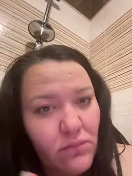 SunnyLeila2101 online show from April 25, 2026, 7:44 pm