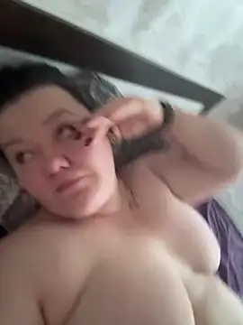 Snapshot of SunnyLeila2101 chatting on February 22, 2026, 4:59 am SunnyLeila2101 online show from February 22, 2026, 4:59 am