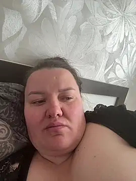 SunnyLeila2101 online show from April 30, 2026, 11:28 am