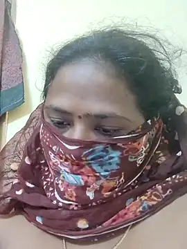 Snapshot of Tamilreethu chatting on November 17, 2025, 2:54 pm Tamilreethu online show from November 17, 2025, 2:54 pm