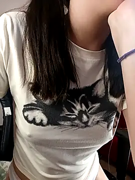 Maia 0 online show from October 17, 2025, 7:04 pm