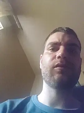 LoboSolitariooy online show from February 10, 2026, 4:28 pm