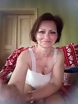 Snapshot of MariannaSky471 chatting on May 10, 2026, 3:54 am MariannaSky471 online show from May 10, 2026, 3:54 am