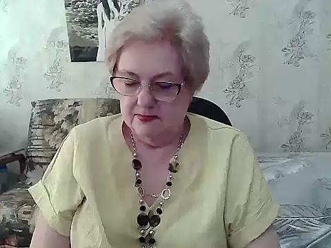 Renata62011 online show from May 21, 2026, 11:29 am