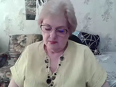 Renata62011 online show from May 29, 2026, 11:38 am