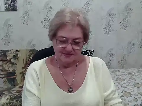 Renata62011 online show from October 19, 2025, 12:08 pm