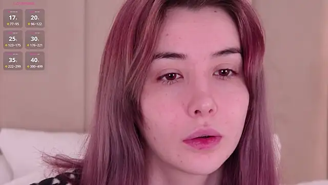 Nesolla online show from November 22, 2025, 9:41 am