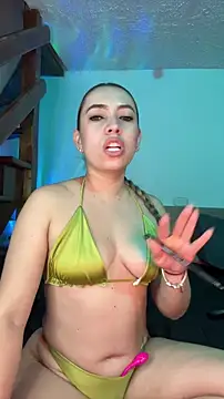 Snapshot of Moon_Blake chatting on March 30, 2026, 2:35 am Moon Blake online show from March 30, 2026, 2:35 am