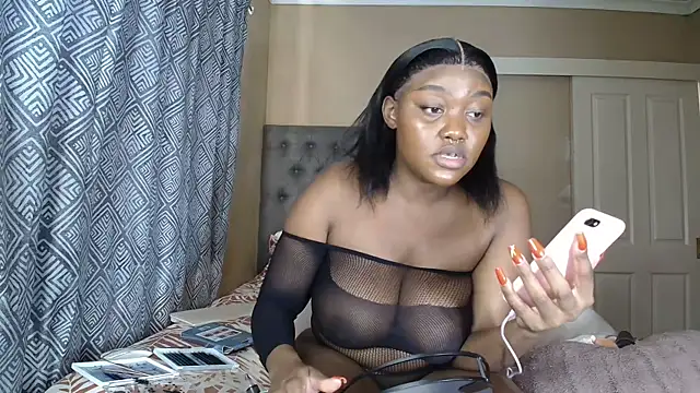 nanababe1 online show from April 8, 2026, 12:28 pm