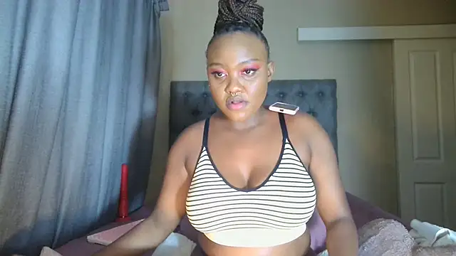 Snapshot of nanababe1 chatting on February 27, 2025, 6:53 pm nanababe1 online show from February 27, 2025, 6:53 pm