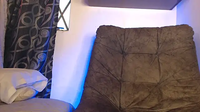 ArturoCardona  online show from April 7, 2026, 11:01 am