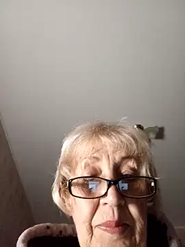 Anatolia5961 online show from October 16, 2025, 2:42 am