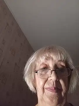 Anatolia5961 online show from May 28, 2026, 1:02 am