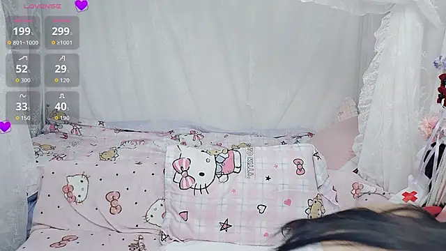 Snapshot of 9aunatiis chatting on April 15, 2026, 8:09 pm 9aunatiis online show from April 15, 2026, 8:09 pm