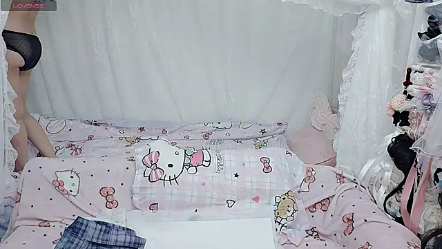 Snapshot of 9aunatiis chatting on March 27, 2026, 10:22 pm 9aunatiis online show from March 27, 2026, 10:22 pm