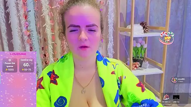 Luisa Rosee online show from December 17, 2025, 9:31 pm