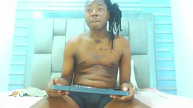 Snapshot of Black_Fire10 chatting on May 28, 2026, 8:04 pm Black Fire10 online show from May 28, 2026, 8:04 pm